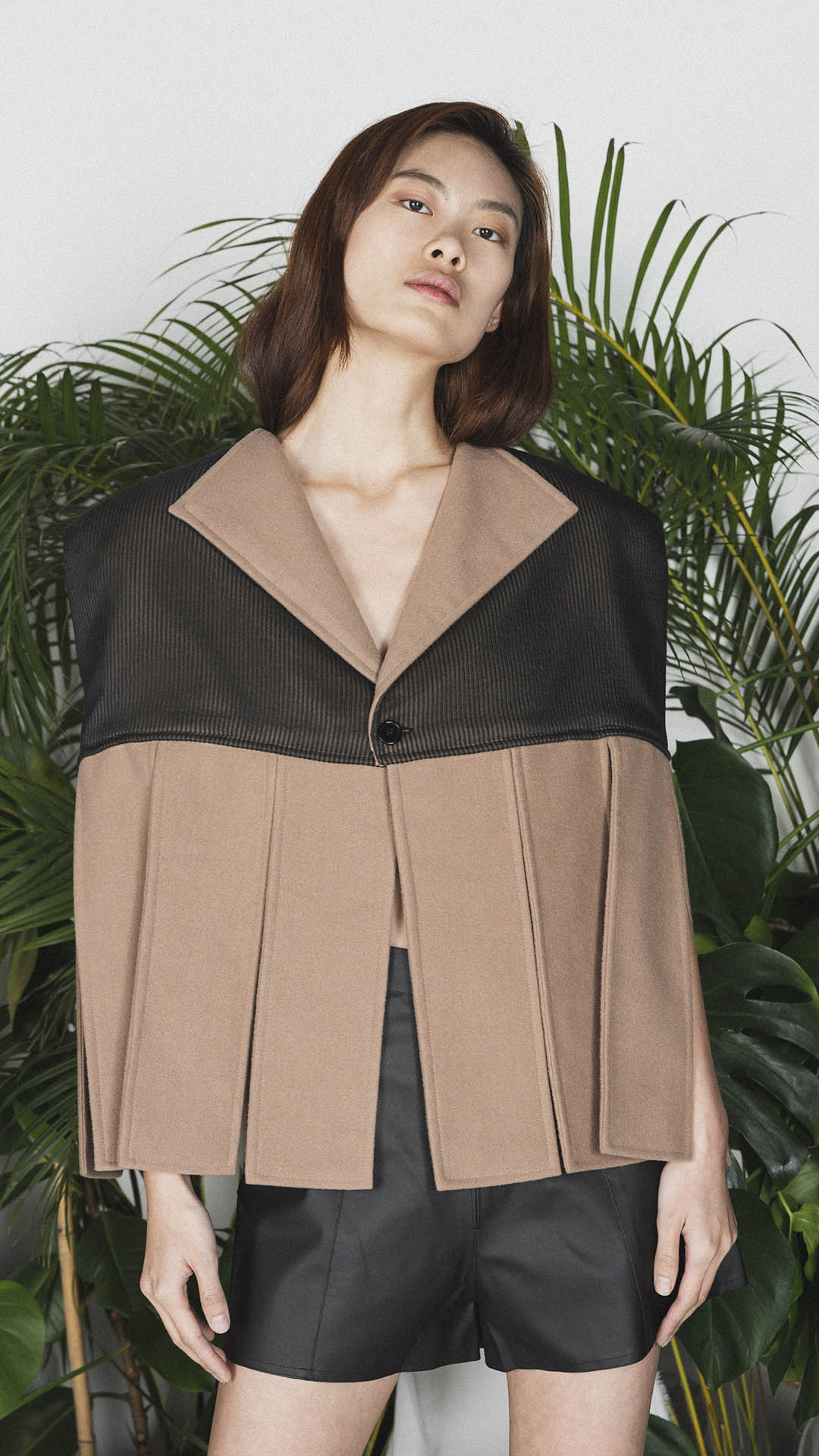 CAPE MOD 03 catwalk piece